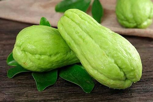 三种人不宜吃佛手瓜s,三种人群需谨慎食用佛手瓜