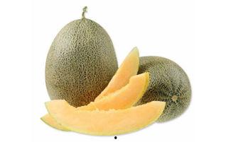 啤酒吃哈密瓜,夏日消暑新风尚