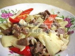 吃茄瓜能吃牛肉吗,健康搭配的饮食新主张